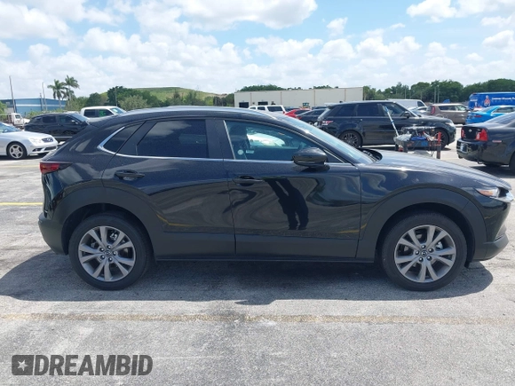2025 Mazda CX-30 S Preferred with VIN 3MVDMBCM0SM798708, listed as a IAAI auction lot 42133091 with 4,305 mi miles and . Bid and sale history available at DreamBid. Image 13.