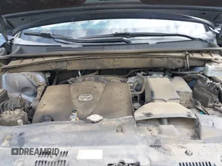 2019 Toyota Highlander Limited z VIN 5TDDZRFH5KS714411, wystawiony jako IAAI lot #42366943 z przebiegiem Nie podano mil oraz . Historia ofert i sprzedaży dostępna na DreamBid. Obrazek 10.