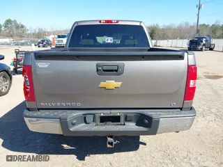 2012 Chevrolet Silverado 1500 LT with VIN 3GCPCSE07CG204577, listed as a IAAI auction lot 41629601 with 321,459 mi miles. Bid and sale history available at carsss.com. Image 16.