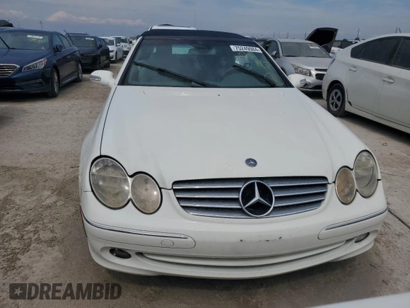 2005 Mercedes-Benz CLK 320 with VIN WDBTK65G45T054521, listed as a Copart auction lot 75249084 with Not Provided miles and Non Repairable. Bid and sale history available at DreamBid. Image 5.
