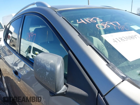 2009 Nissan Rogue SL with VIN JN8AS58V89W165501, listed as a IAAI auction lot 41830897 with 180,000 mi miles. Bid and sale history available at carsss.com. Image 6.