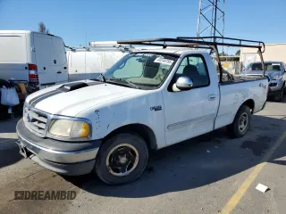 2001 Ford F-150 XL z VIN 1FTZF17291NA13983, wystawiony jako Copart lot #44248785 z przebiegiem Nie podano mil oraz Czysty tytuł • Clean title. Historia ofert i sprzedaży dostępna na DreamBid. Obrazek 1.