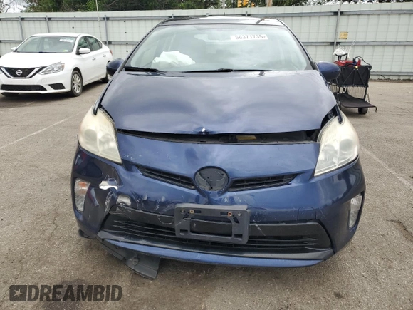 2013 Toyota Prius One z VIN JTDKN3DU6D1647995, wystawiony jako Copart lot #56371735 z przebiegiem 130 154 mil mil oraz Szkoda całkowita • Salvage title. Historia ofert i sprzedaży dostępna na DreamBid. Obrazek 5.