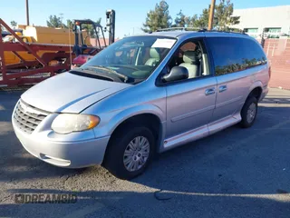 2007 Chrysler Town & Country LWB LX with VIN 2A4GP44R87R352599, listed as a IAAI auction lot 41333800 with 222,417 mi miles. Bid and sale history available at carsss.com. Image 2.