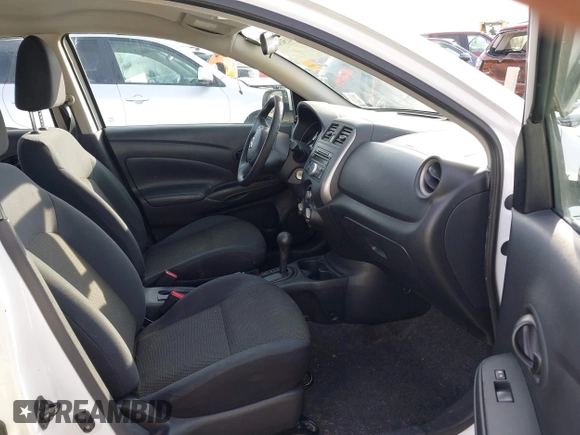 2012 Nissan Versa SV with VIN 3N1CN7AP1CL917560, listed as a IAAI auction lot 41503638 with 155,077 mi miles. Bid and sale history available at carsss.com. Image 5.