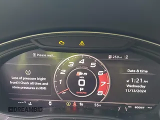 2019 Audi S5 Sportback Prestige z VIN WAUC4CF55KA011706, wystawiony jako IAAI lot #40804401 z przebiegiem 103 817 mil mil oraz . Historia ofert i sprzedaży dostępna na DreamBid. Obrazek 7.
