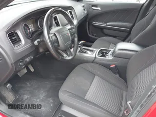 2023 Dodge Charger SXT z VIN 2C3CDXBGXPH511066, wystawiony jako IAAI lot #42403542 z przebiegiem 59 101 mil mil oraz . Historia ofert i sprzedaży dostępna na DreamBid. Obrazek 21.