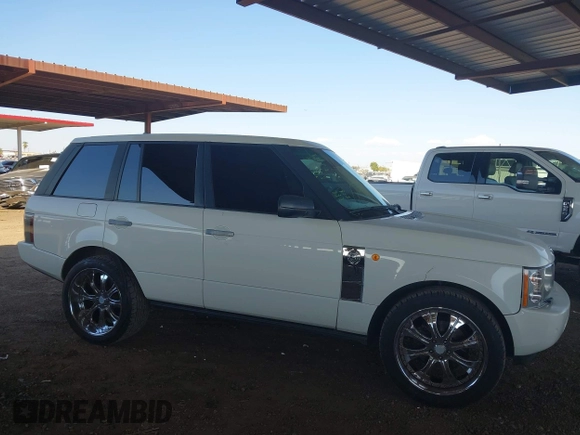 2005 Land Rover Range Rover with VIN SALMF11475A194253, listed as a IAAI auction lot 40581773 with 191,998 mi miles and . Bid and sale history available at DreamBid. Image 13.