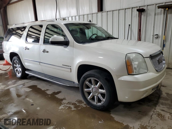 2010 GMC Yukon XL Denali with VIN 1GKUKMEF0AR286093, listed as a Copart auction lot 50470155 with 223,713 mi miles and Clean Title. Bid and sale history available at carsss.com. Image 4.