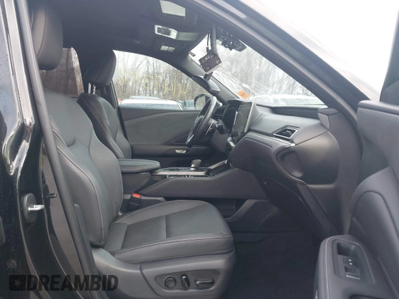 2024 Lexus TX 350 z VIN 5TDAAAB6XRS009811, wystawiony jako IAAI lot #41473196 z przebiegiem 8 781 mil mil oraz . Historia ofert i sprzedaży dostępna na DreamBid. Obrazek 5.