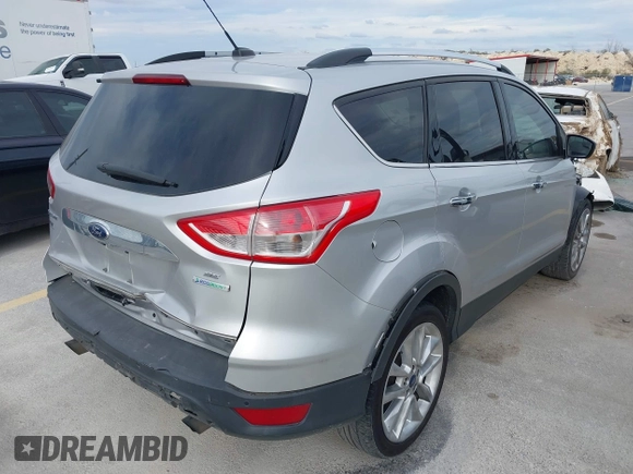 2014 Ford Escape SE с VIN 1FMCU0GX1EUE39109, выставлен на аукционе IAAI как лот 38663532 с пробегом 90 645 миль миль и . История ставок и продаж доступна на DreamBid. Изображение 4.