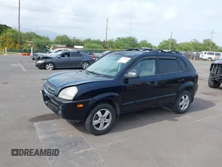 2006 Hyundai Tucson GL with VIN KM8JM12B26U340745, listed as a IAAI auction lot 42129680 with 87,133 mi miles. Bid and sale history available at carsss.com. Image 6.