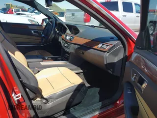 2014 Mercedes-Benz E 350 Sport with VIN WDDHF5KB3EB055718, listed as a IAAI auction lot 42078285 with 119,963 mi miles and . Bid and sale history available at carsss.com. Image 5.