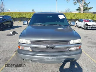 2002 Chevrolet Silverado 1500 LT with VIN 2GCEC19TX21103255, listed as a IAAI auction lot 41827408 with 153,387 mi miles and . Bid and sale history available at DreamBid. Image 12.