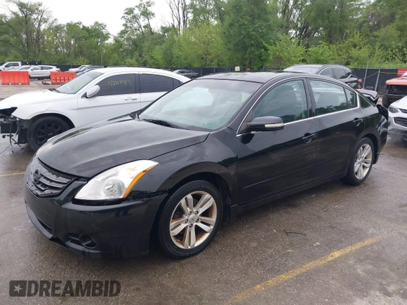 2012 Nissan Altima SR z VIN 1N4BL2AP9CC193846, wystawiony jako IAAI lot #42126067 z przebiegiem 137 470 mil mil oraz . Historia ofert i sprzedaży dostępna na DreamBid. Obrazek 18.