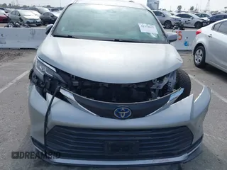 2021 Toyota Sienna LE with VIN 5TDKRKEC5MS010782, listed as a IAAI auction lot 42272827 with 196,844 mi miles and . Bid and sale history available at DreamBid. Image 12.