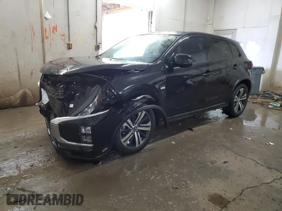 2020 Mitsubishi Outlander ES with VIN JA4AP3AU6LU013992, listed as a Copart auction lot 53069615 with 13,815 mi miles and Salvage title. Bid and sale history available at DreamBid. Image 1.
