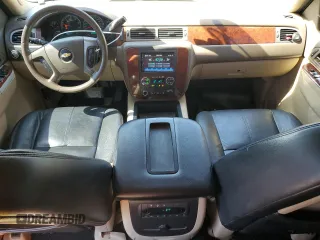 2013 Chevrolet Suburban LT with VIN 1GNSCJE09DR235732, listed as a Copart auction lot 75107514 with 256,229 mi miles and Clean Title. Bid and sale history available at carsss.com. Image 8.