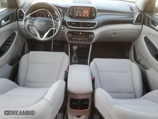 2021 Hyundai Tucson Sport with VIN KM8J3CAL8MU395156, listed as a Copart auction lot 71755544 with 32,340 mi miles and Non Repairable. Bid and sale history available at carsss.com. Image 8.