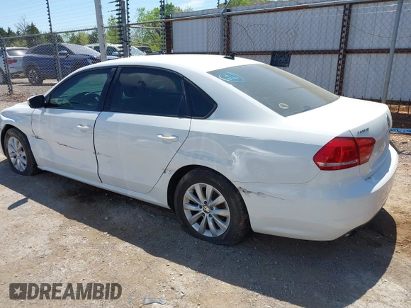 2015 Volkswagen Passat Wolfsburg Edition with VIN 1VWAT7A33FC047606, listed as a IAAI auction lot 42034665 with 165,233 mi miles and . Bid and sale history available at DreamBid. Image 3.