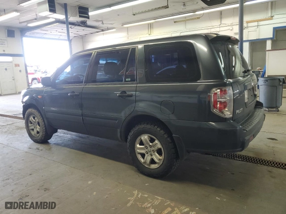 2006 Honda Pilot LX with VIN 5FNYF18106B010753, listed as a Copart auction lot 49246495 with 253,578 mi miles and Salvage Title. Bid and sale history available at carsss.com. Image 2.