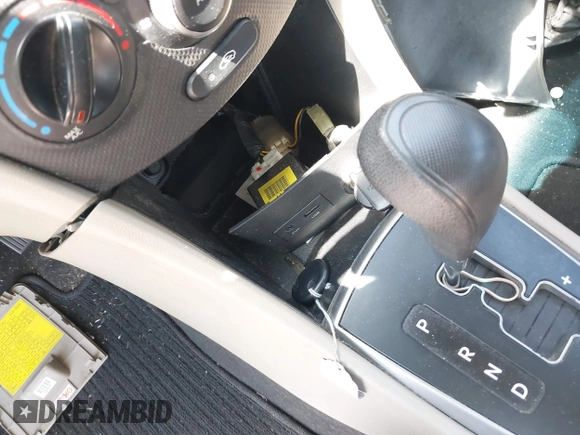 2015 Hyundai Accent GLS with VIN KMHCT4AEXFU922052, listed as a IAAI auction lot 41986823 with 106,134 mi miles and . Bid and sale history available at DreamBid. Image 11.