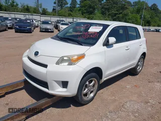 2008 Scion xD with VIN JTKKU104X8J001399, listed as a IAAI auction lot 41840689 with 220,468 mi miles. Bid and sale history available at carsss.com. Image 2.