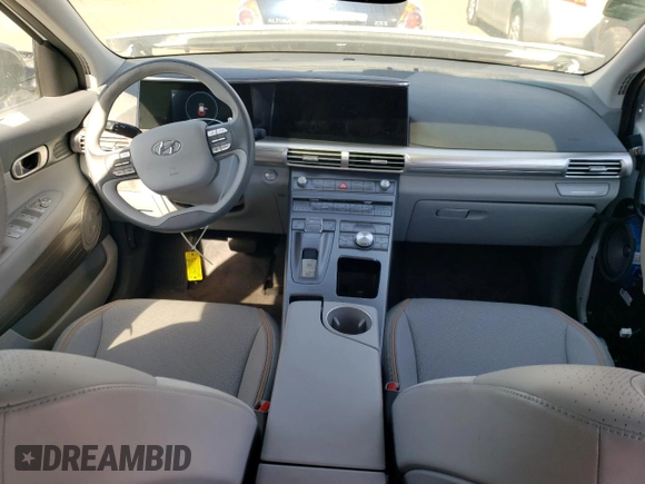 2021 Hyundai NEXO Limited z VIN KM8J84A65MU013554, wystawiony jako Copart lot #62621393 z przebiegiem 11 237 mil mil oraz Szkoda całkowita • Salvage title. Historia ofert i sprzedaży dostępna na DreamBid. Obrazek 8.