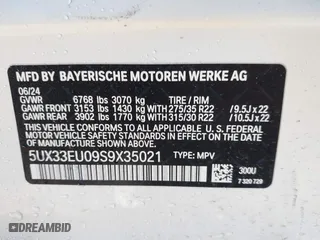 2025 BMW X5 M60i with VIN 5UX33EU09S9X35021, listed as a IAAI auction lot 41376790 with 1 mi miles. Bid and sale history available at carsss.com. Image 9.
