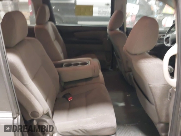 2017 Honda Odyssey SE with VIN 5FNRL5H33HB011792, listed as a IAAI auction lot 41718016 with 82,888 mi miles and . Bid and sale history available at carsss.com. Image 8.