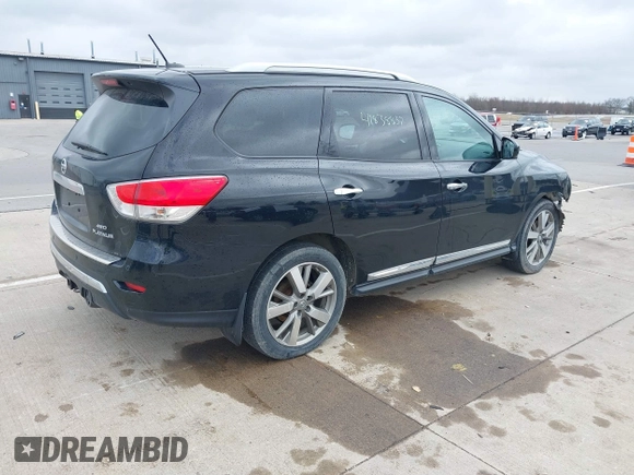 2014 Nissan Pathfinder SV with VIN 5N1AR2MM0EC698047, listed as a IAAI auction lot 41838837 with 159,818 mi miles. Bid and sale history available at carsss.com. Image 4.