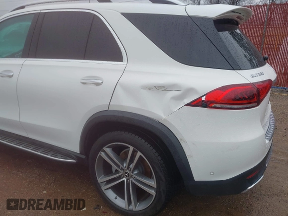 2022 Mercedes-Benz GLE 350 z VIN 4JGFB4JB9NA779021, wystawiony jako IAAI lot #41562942 z przebiegiem 35 243 mil mil oraz . Historia ofert i sprzedaży dostępna na DreamBid. Obrazek 17.