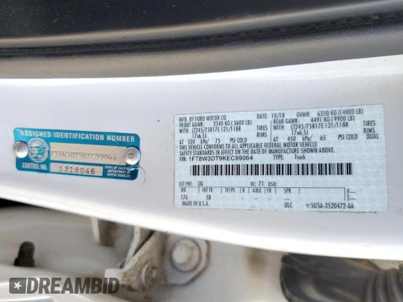 2019 Ford F-350 XL z VIN 1FT8W3DT9KEC99064, wystawiony jako Copart lot #49972164 z przebiegiem 97 704 mil mil oraz Szkody całkowita. Historia ofert i sprzedaży dostępna na DreamBid. Obrazek 12.