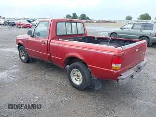 1997 Ford Ranger XLT z VIN 1FTCR10A2VPB59294, wystawiony jako IAAI lot #42676586 z przebiegiem 174 042 mil mil oraz . Historia ofert i sprzedaży dostępna na DreamBid. Obrazek 3.