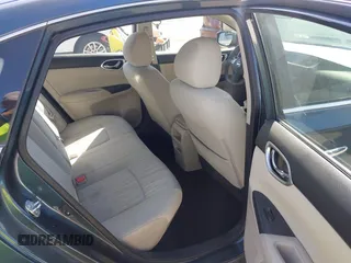 2017 Nissan Sentra S z VIN 3N1AB7AP3HY240179, wystawiony jako IAAI lot #42391806 z przebiegiem 91 939 mil mil oraz . Historia ofert i sprzedaży dostępna na DreamBid. Obrazek 8.