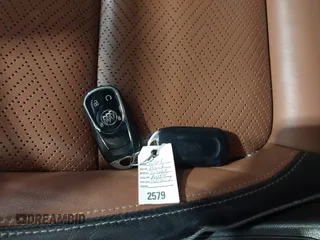 2021 Buick Encore GX Essence z VIN KL4MMGSL1MB150807, wystawiony jako IAAI lot #42650838 z przebiegiem 46 076 mil mil oraz . Historia ofert i sprzedaży dostępna na DreamBid. Obrazek 11.