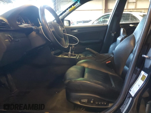 2005 BMW 3 Series 330i with VIN WBAEV53465KM08613, listed as a Copart auction lot 43391405 with 184,301 mi miles and Salvage Title. Bid and sale history available at carsss.com. Image 7.