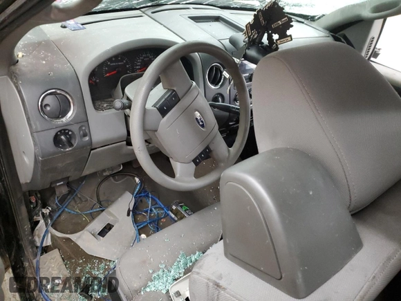 2004 Ford F-150 XL with VIN 1FTRF14524NA05999, listed as a Copart auction lot 41612825 with Not Provided miles and Salvage Title. Bid and sale history available at DreamBid. Image 8.