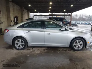 2016 Chevrolet Cruze Limited LT with VIN 1G1PE5SB2G7136524, listed as a IAAI auction lot 41963915 with 78,178 mi miles. Bid and sale history available at carsss.com. Image 13.