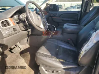 2013 Chevrolet Tahoe LTZ with VIN 1GNSCCE04DR162474, listed as a Copart auction lot 49386335 with 331,358 mi miles and Salvage title. Bid and sale history available at DreamBid. Image 7.