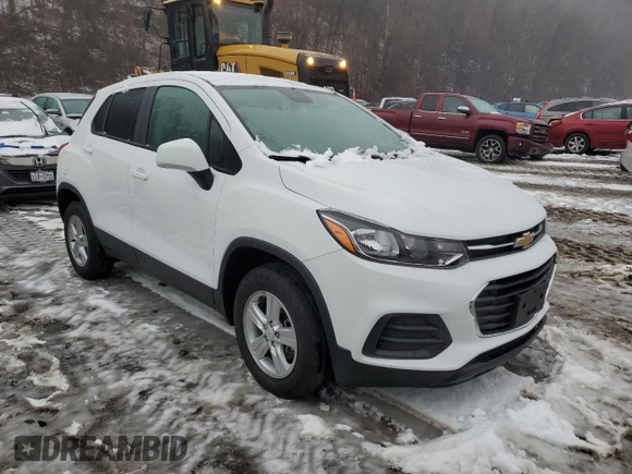2022 Chevrolet Trax LS with VIN KL7CJNSM3NB544783, listed as a Copart auction lot 84624404 with 13,189 mi miles and Salvage Title. Bid and sale history available at carsss.com. Image 4.