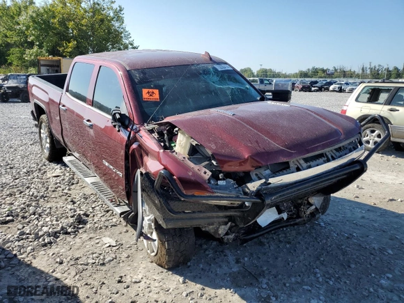 2015 GMC Sierra 2500HD Denali with VIN 1GT120E84FF540230, listed as a Copart auction lot 70030414 with 189,959 mi miles and Salvage Title. Bid and sale history available at carsss.com. Image 4.