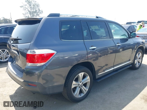 2013 Toyota Highlander Limited with VIN 5TDYK3EH2DS115747, listed as a IAAI auction lot 42460120 with 149,479 mi miles and . Bid and sale history available at DreamBid. Image 4.