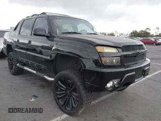 2003 Chevrolet Avalanche with VIN 3GNEC13T33G191705, listed as a IAAI auction lot 42289684 with 149,607 mi miles and . Bid and sale history available at DreamBid. Image 1.