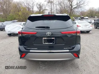 2023 Toyota Highlander L with VIN 5TDKDRAH5PS041799, listed as a IAAI auction lot 40872394 with 18,641 mi miles and . Bid and sale history available at DreamBid. Image 17.