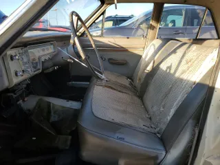 1963 Dodge Dart z VIN 7132678376, wystawiony jako Copart lot #80225394 z przebiegiem 23 451 mil mil oraz Tytuł czysty. Historia ofert i sprzedaży dostępna na DreamBid. Obrazek 7.