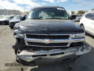 2003 Chevrolet Suburban with VIN 1GNFK16T83J218673, listed as a Copart auction lot 70991614 with 146,490 mi miles and Salvage Title. Bid and sale history available at carsss.com. Image 5.