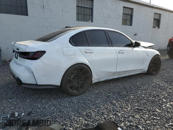 2024 BMW M3 Competition xDrive z VIN WBS43AY05RFT23854, wystawiony jako Copart lot #45918415 z przebiegiem Nie podano mil oraz Szkoda całkowita • Salvage title. Historia ofert i sprzedaży dostępna na DreamBid. Obrazek 3.