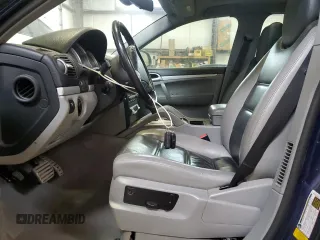 2006 Porsche Cayenne S z VIN WP1AB29P26LA70678, wystawiony jako Copart lot #57357145 z przebiegiem 207 978 mil mil oraz Tytuł czysty. Historia ofert i sprzedaży dostępna na DreamBid. Obrazek 7.