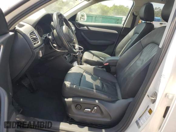 2017 Audi Q3 Premium with VIN WA1BCCFS7HR014683, listed as a Copart auction lot 54739465 with 64,917 mi miles and Salvage title. Bid and sale history available at DreamBid. Image 7.